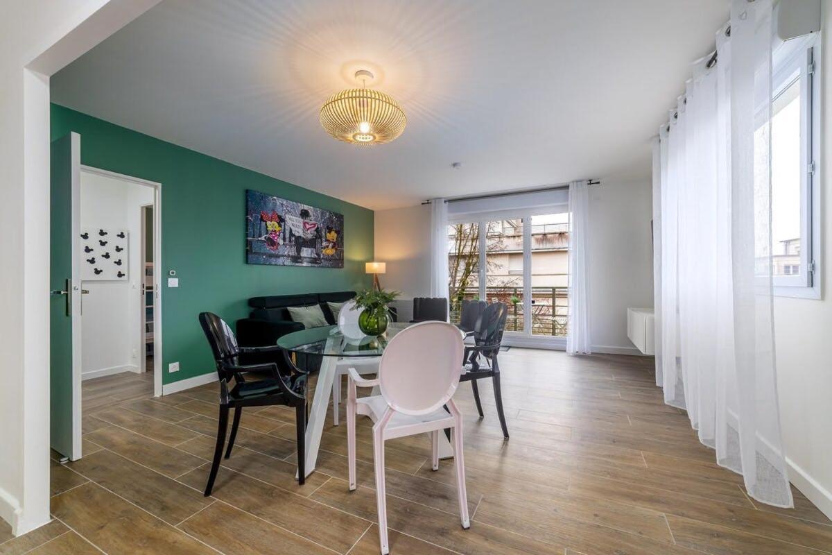 L'Emeraude Magic Dreams Near Disneyland Villa มองต์เตฮวา ภายนอก รูปภาพ